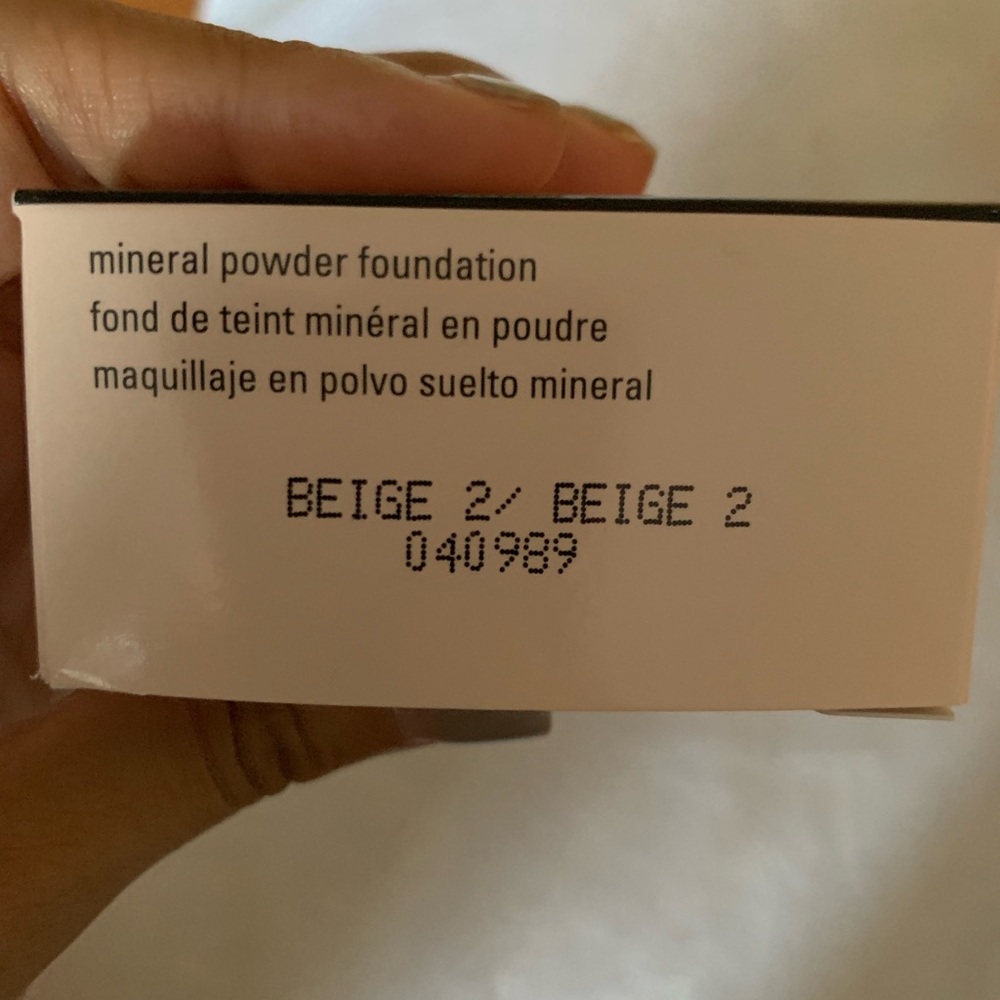 Powder Foundation - Picture 2 of 2